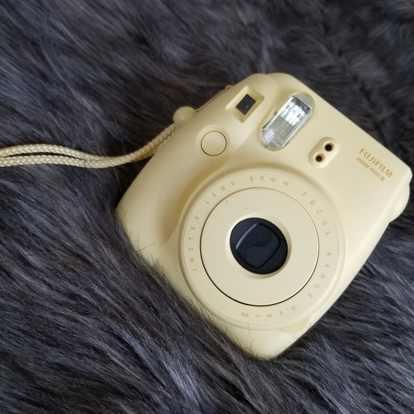 Fujifilm Accessories - Instax Mini 8 - yellow comes with accessories